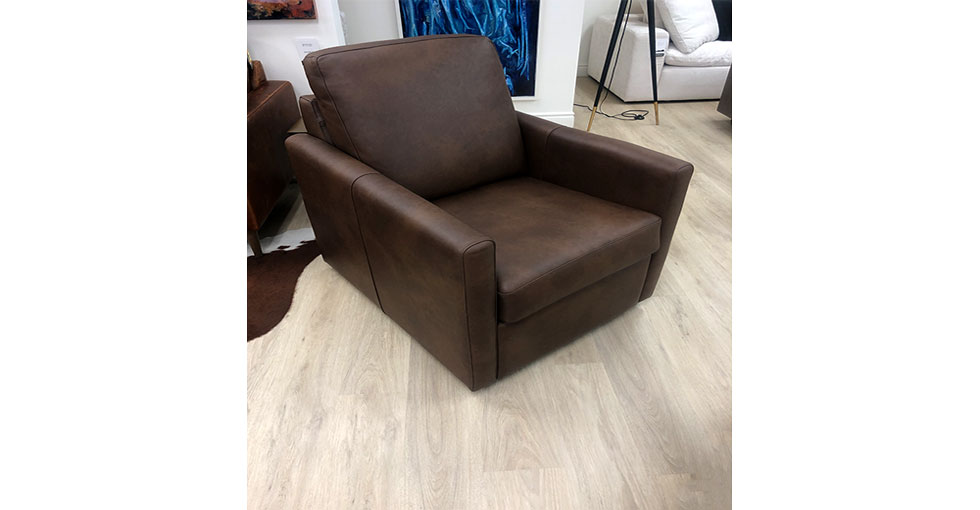 E Swivel Chair
